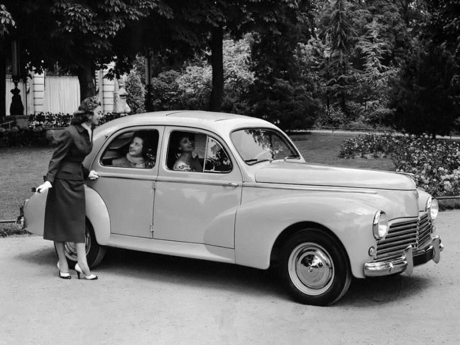  Peugeot 203 1948 года  (фото 16 из 20)